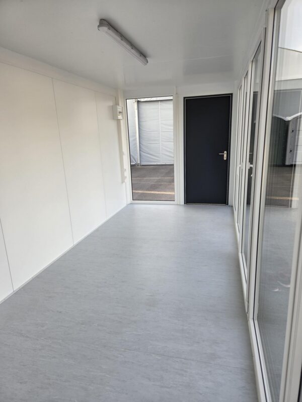 Containex BASIC Panoramic modular, glass wall 2,4x6m