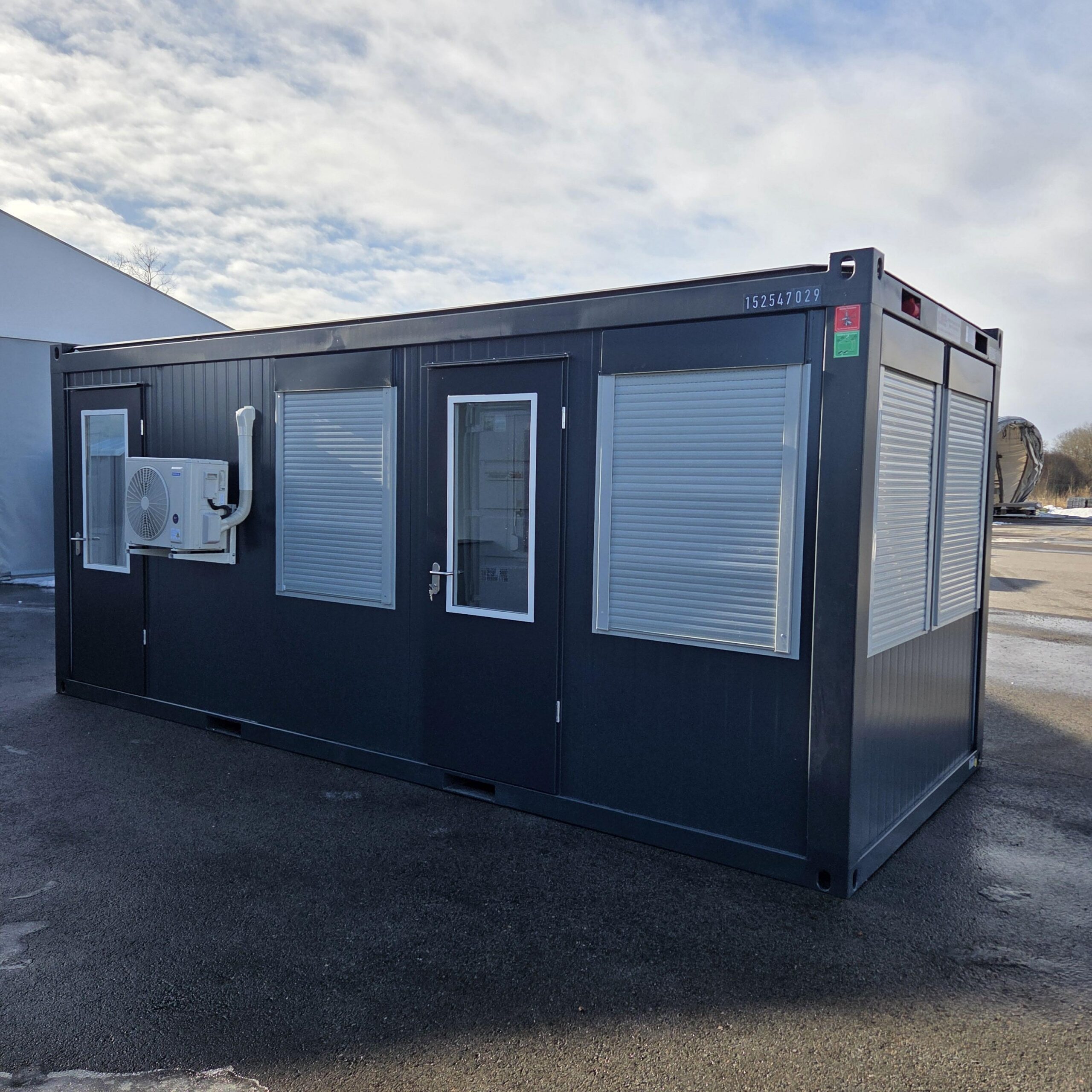 Containex standard PU soojak 2,4x6m, kontor - pääsla, tellitav