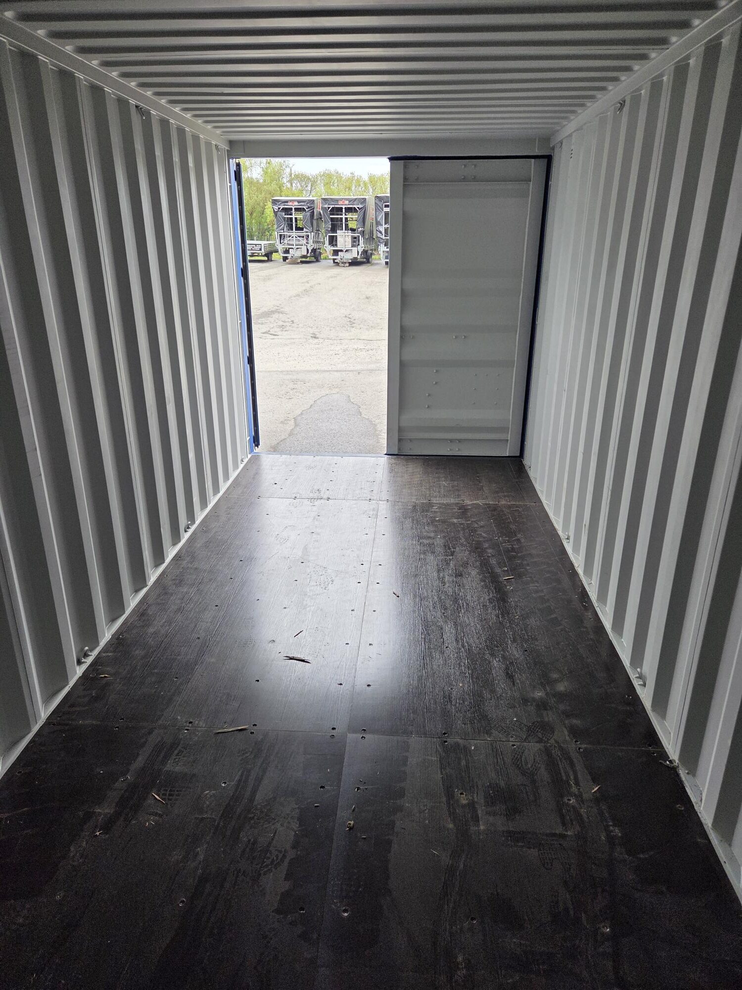 Merikontti 20´ ft DC 2,4 x 6m, RAL 5010